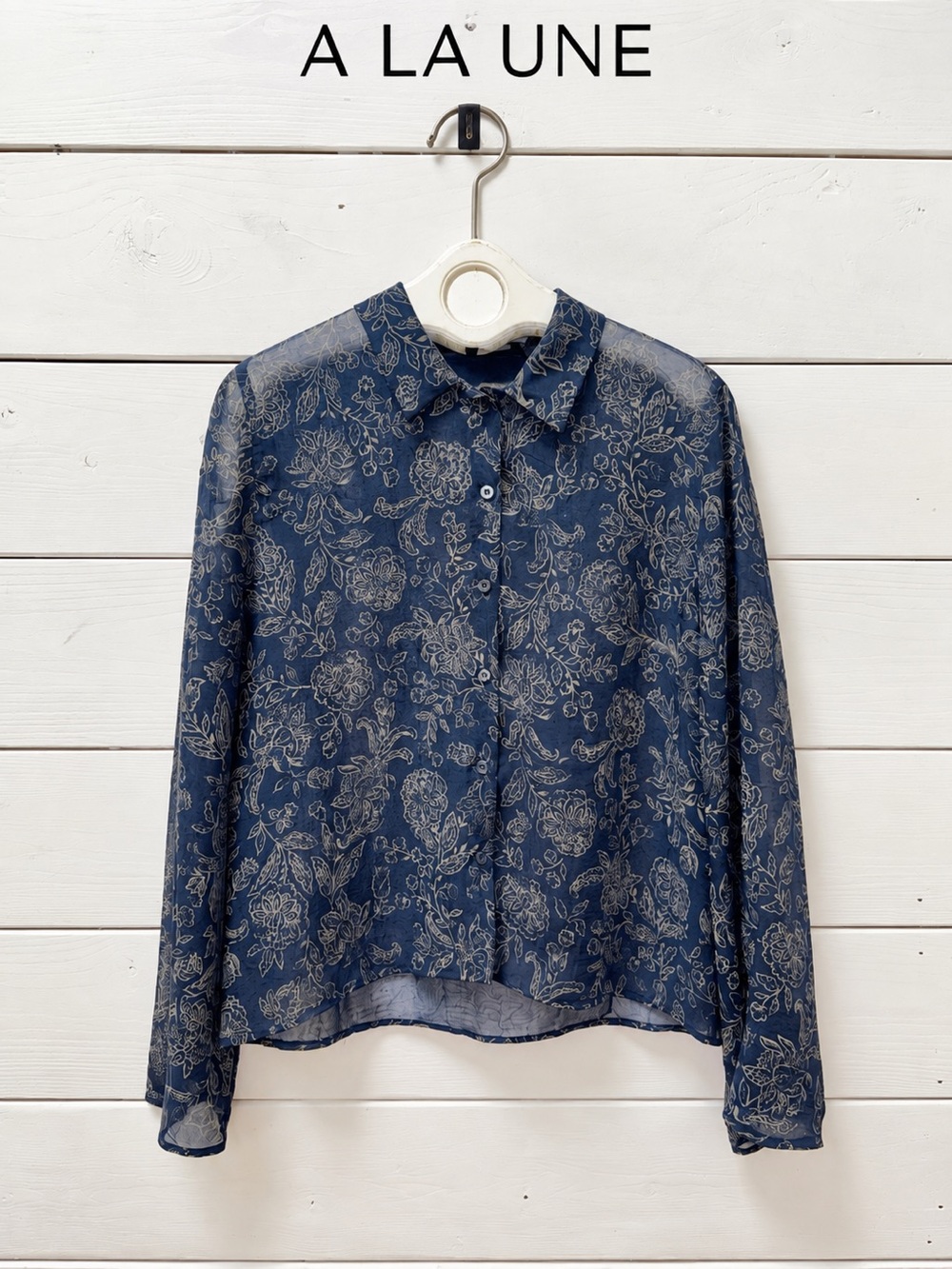 À LA UNE Sheer Floral Boxy Blouse – Estimated L